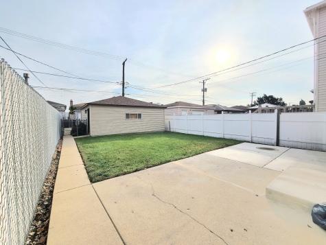 6129 South Parkside Avenue Chicago IL 60638