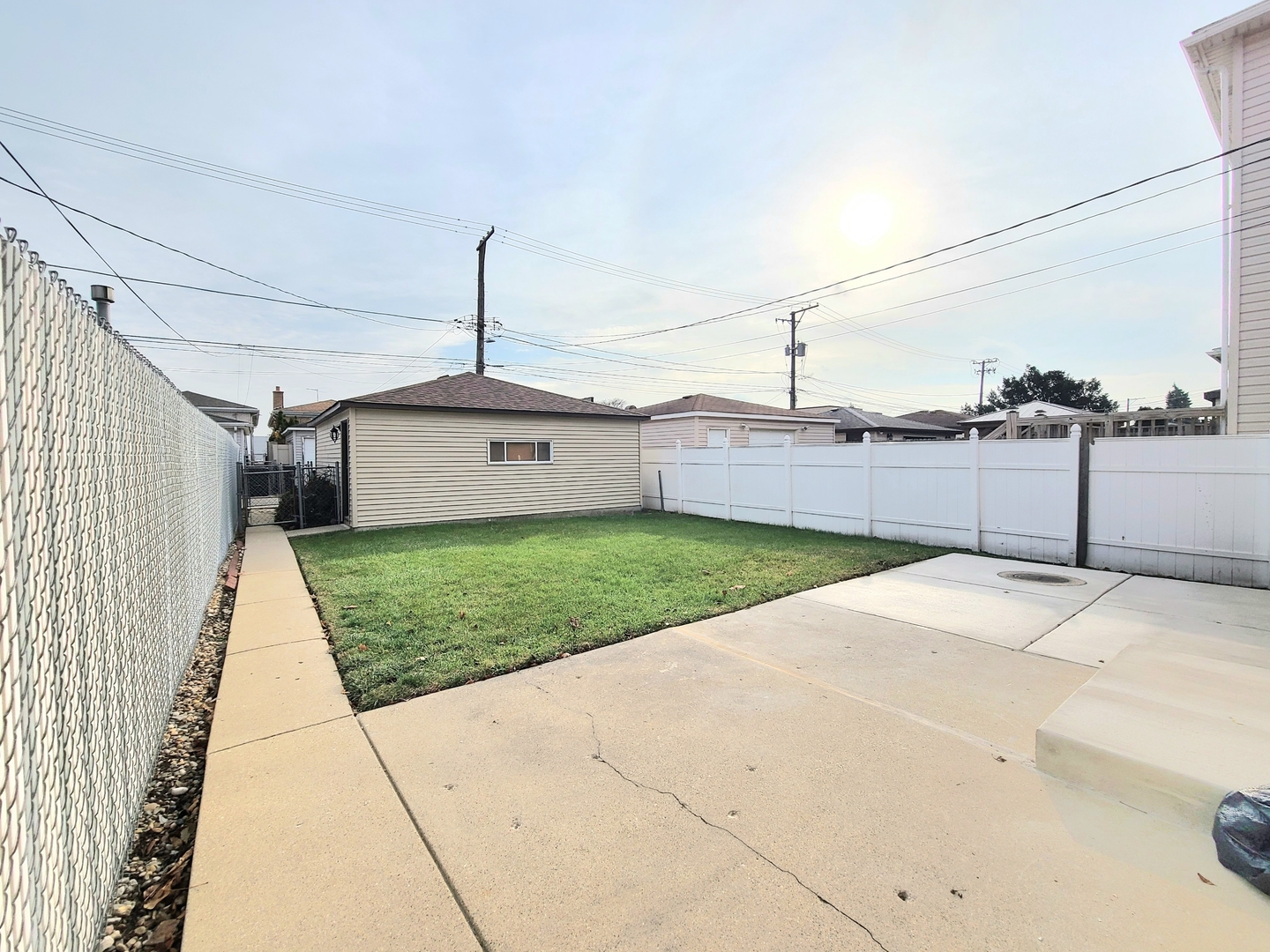 6129 South Parkside Avenue Chicago IL 60638