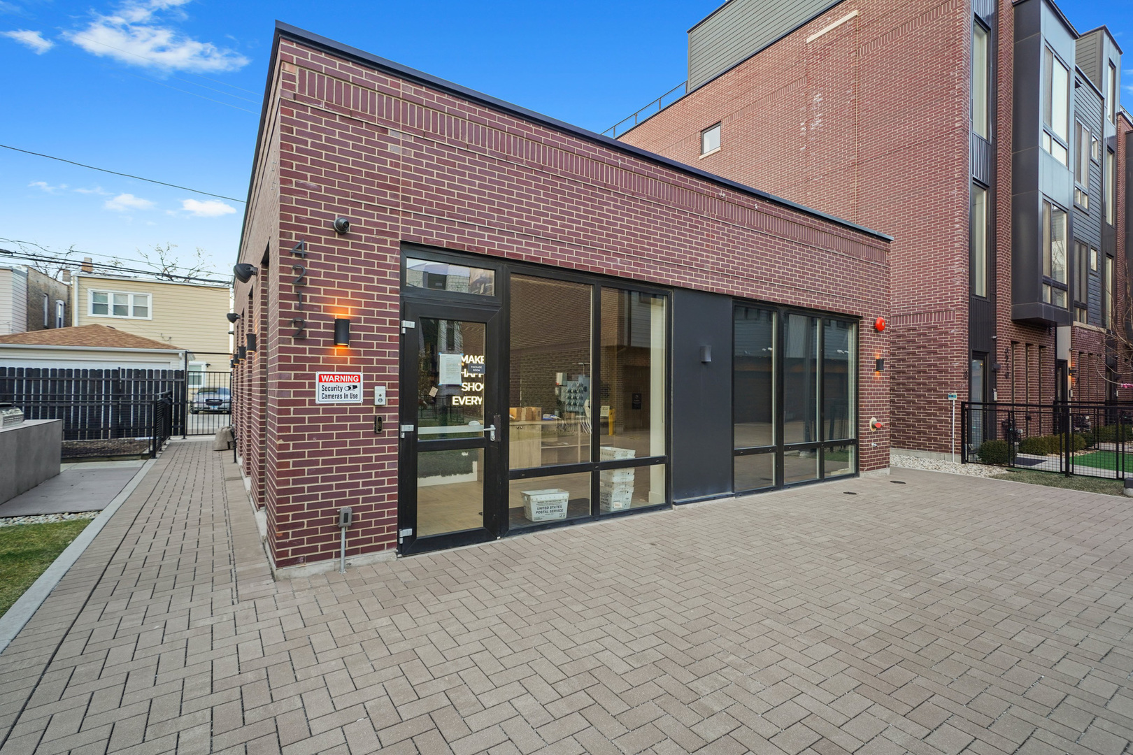 4232 West Belmont Avenue Chicago IL 60641