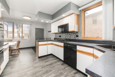 7349 West Ibsen Street Chicago IL 60631