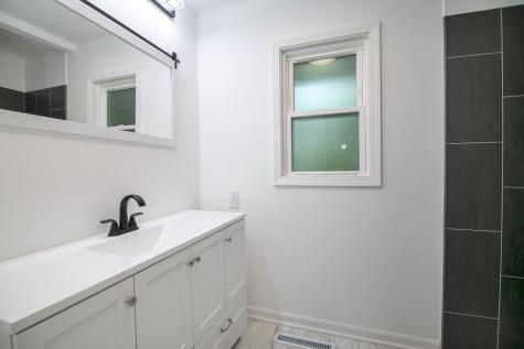 22 Erin Lane Kankakee IL 60901