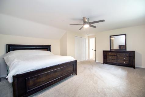 22 Erin Lane Kankakee IL 60901