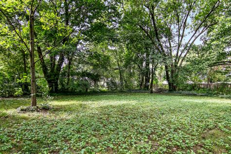 22 Erin Lane Kankakee IL 60901