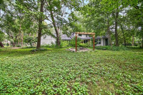 22 Erin Lane Kankakee IL 60901