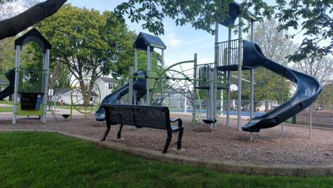 19 West Hattendorf Avenue Roselle IL 60172
