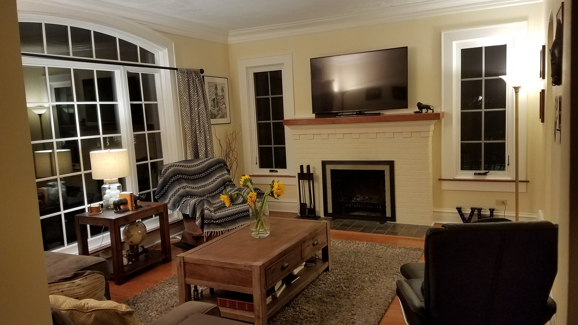 19 West Hattendorf Avenue Roselle IL 60172