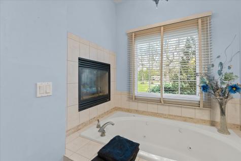 588 E County Road 2400 Dewey IL 61840