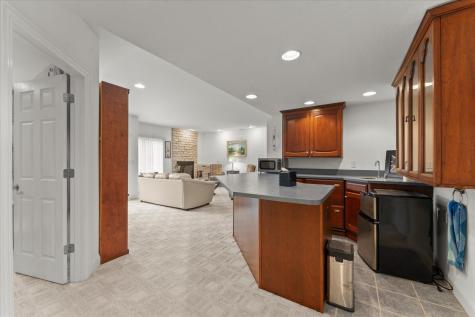 588 E County Road 2400 Dewey IL 61840
