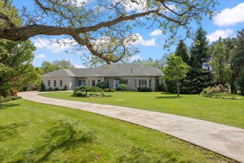 588 E County Road 2400 Dewey IL 61840