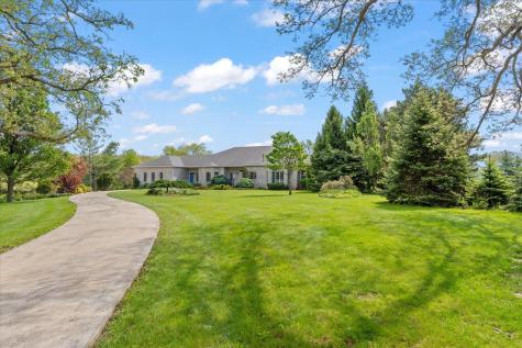 588 E County Road 2400 Dewey IL 61840