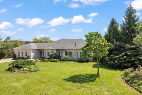 588 E County Road 2400 Dewey IL 61840
