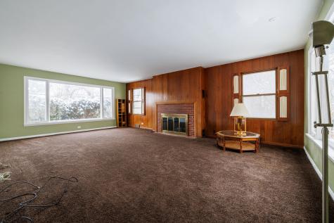 206 North Bonnie Brae Avenue Elmhurst IL 60126