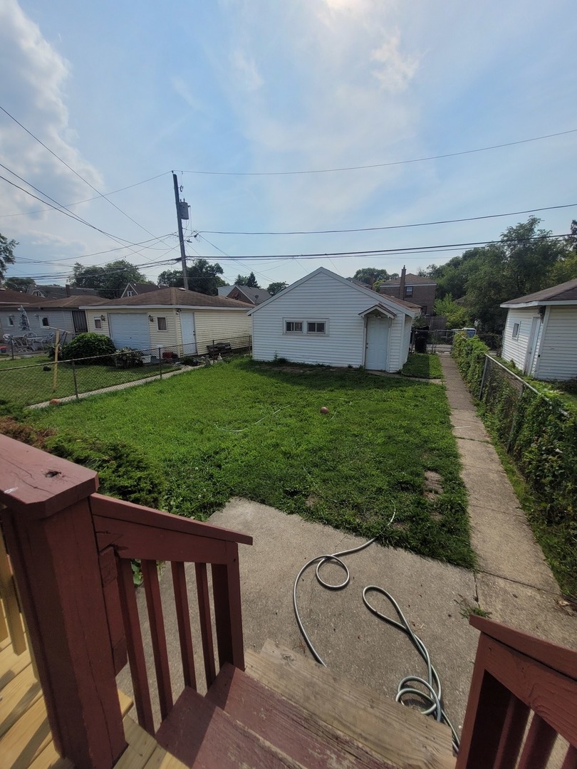 10608 South Prairie Avenue Chicago IL 60628