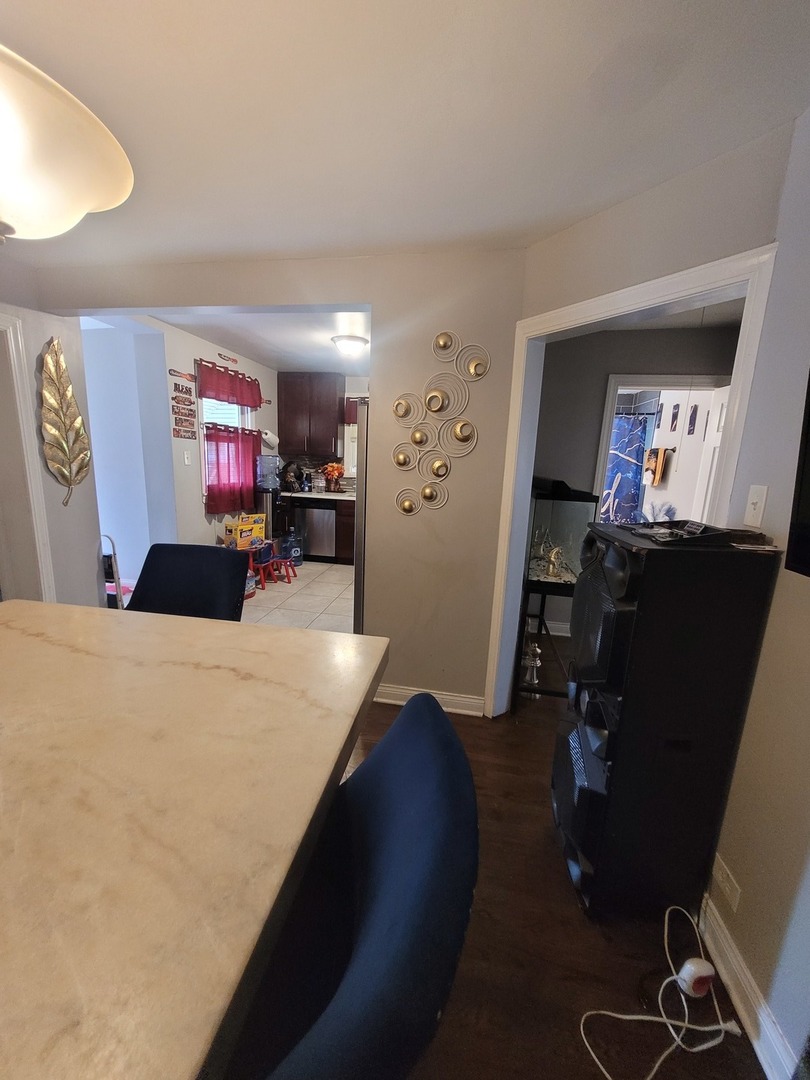 10608 South Prairie Avenue Chicago IL 60628