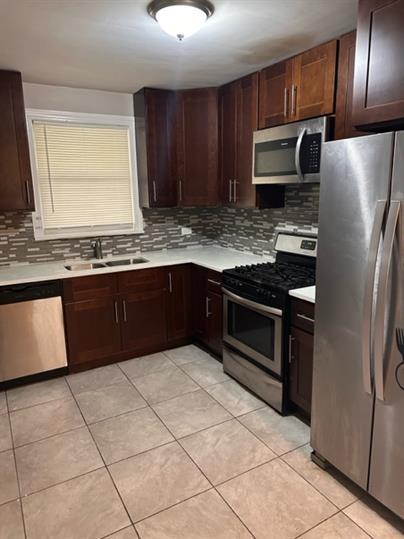 10608 South Prairie Avenue Chicago IL 60628