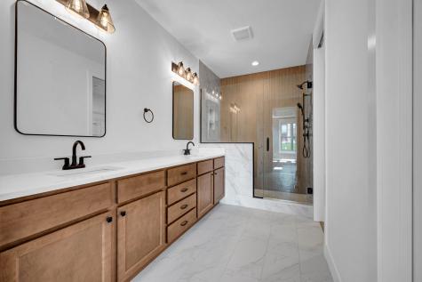 19889 Jared Drive Bloomington IL 61705