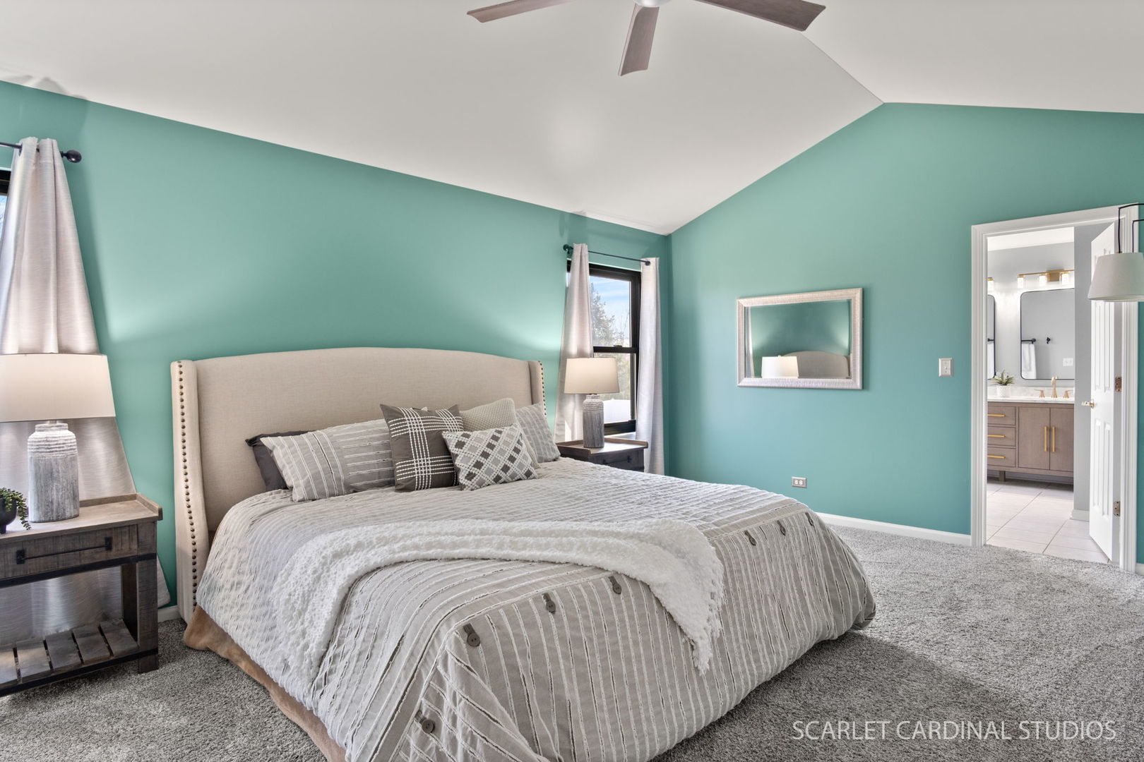 1948 Barrington Court Aurora IL 60503