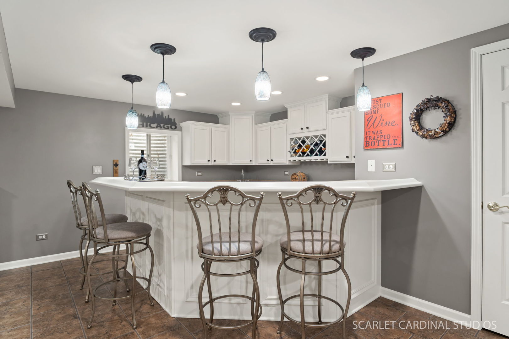 1948 Barrington Court Aurora IL 60503
