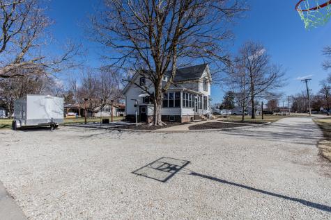 206 North Linn Street Princeton IL 61356