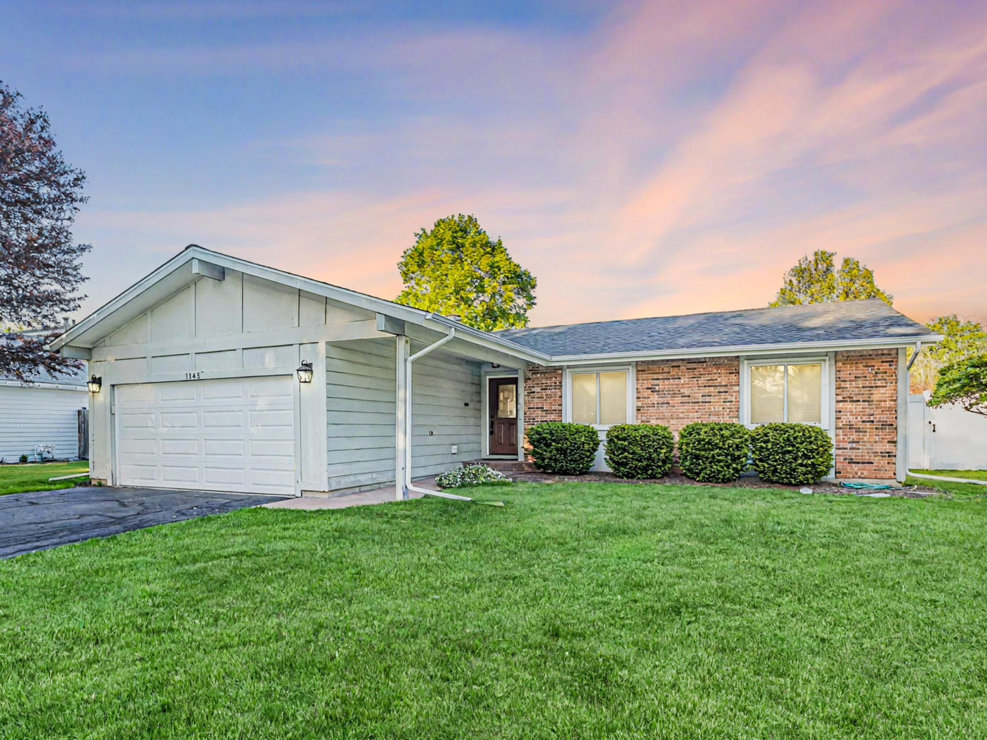 1145 North Thackeray Drive Palatine IL 60067