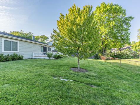 1145 North Thackeray Drive Palatine IL 60067