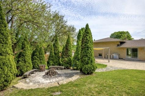 8610 Orchard Drive Hickory Hills IL 60457
