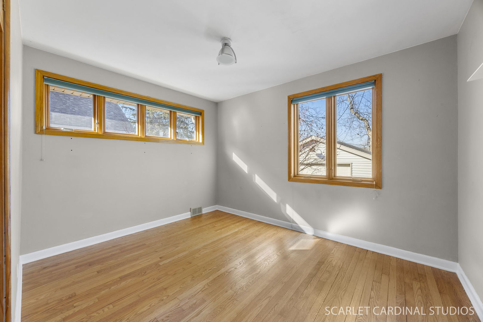 882 Hillside Avenue Glen Ellyn IL 60137
