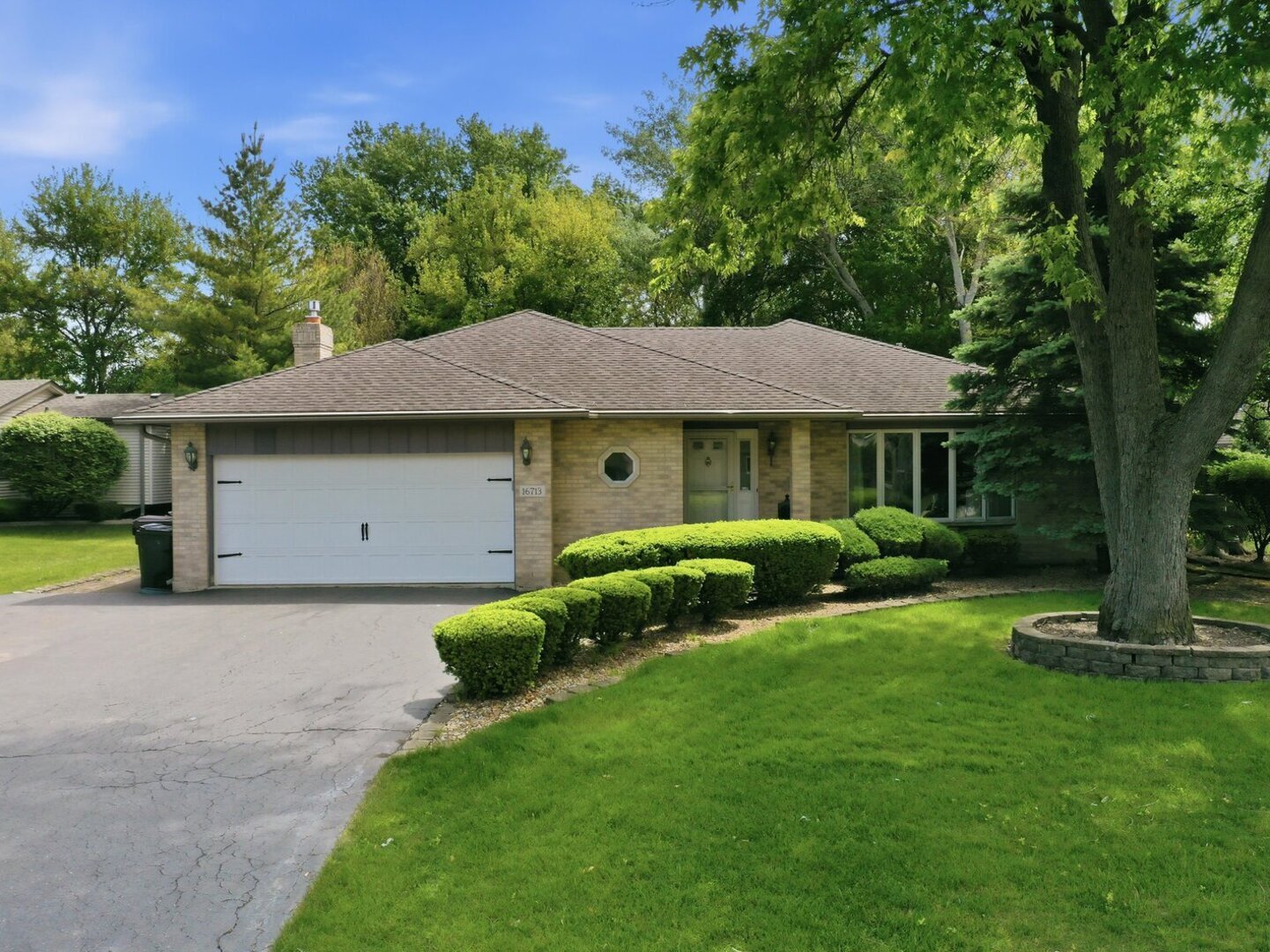 16713 Ridgeland Avenue Tinley Park IL 60477