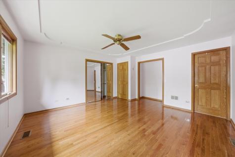 16713 Ridgeland Avenue Tinley Park IL 60477