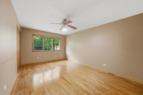 16713 Ridgeland Avenue Tinley Park IL 60477