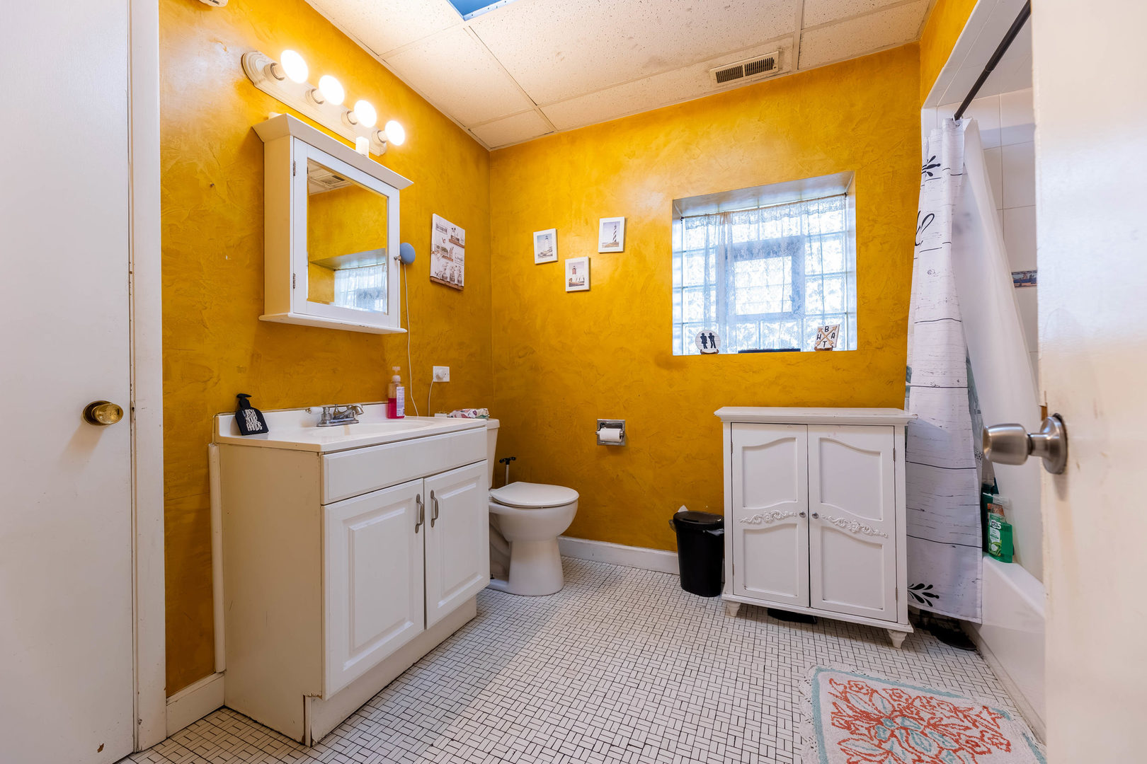 6314 South Mozart Street Chicago IL 60629
