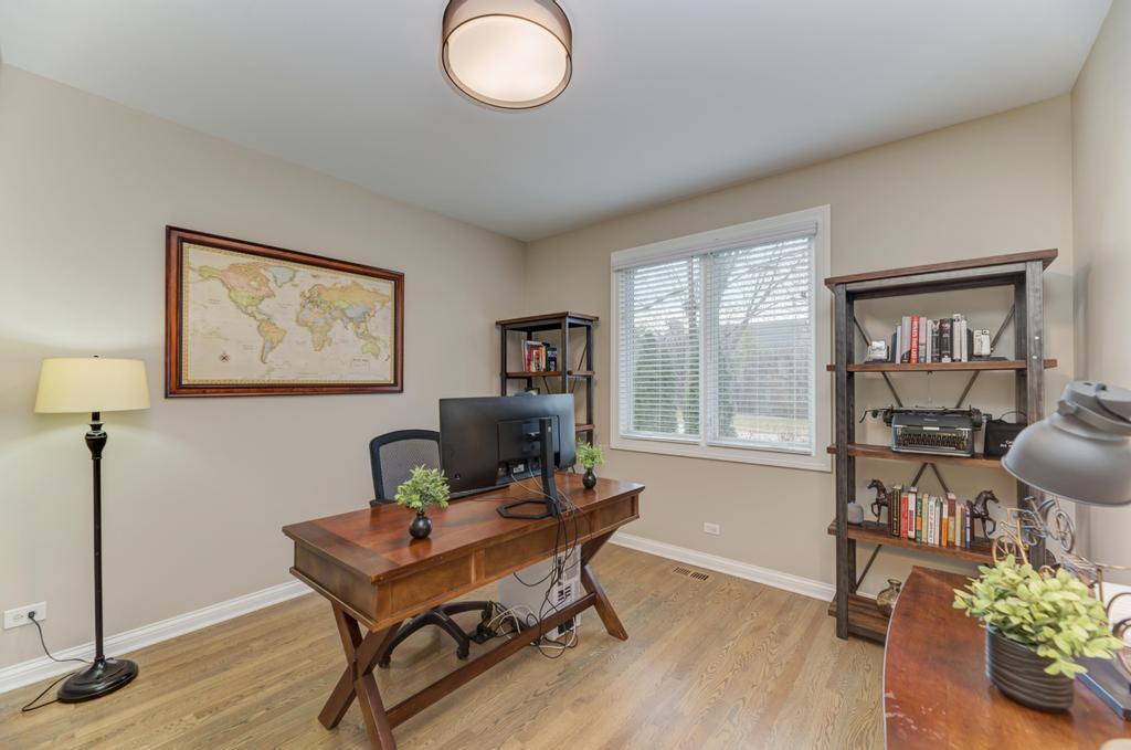 1061 Sean Circle Darien IL 60561