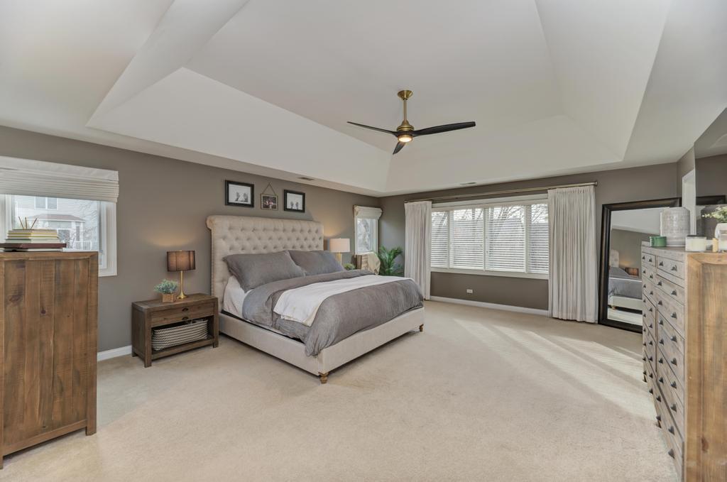 1061 Sean Circle Darien IL 60561