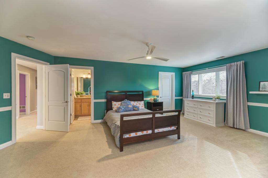 1061 Sean Circle Darien IL 60561