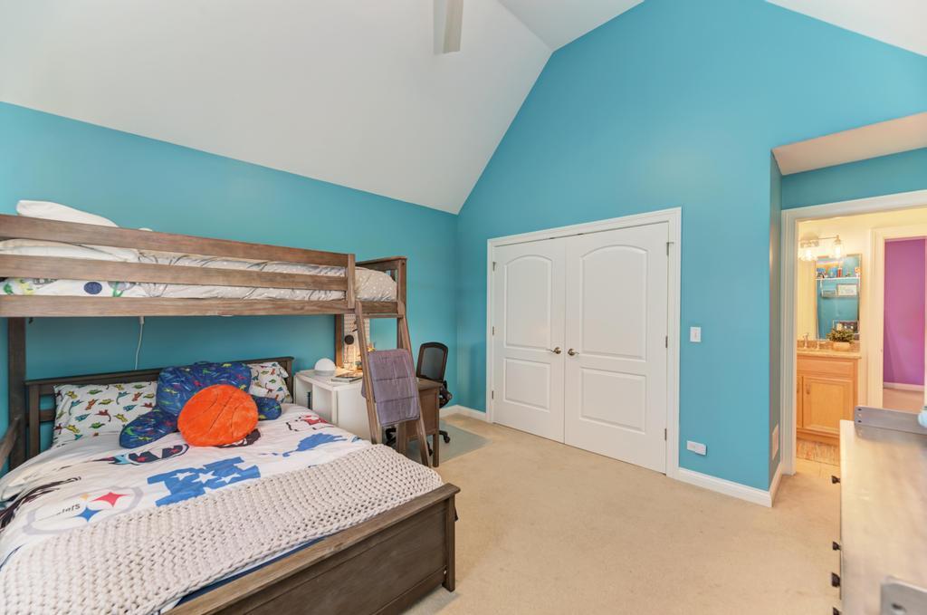 1061 Sean Circle Darien IL 60561