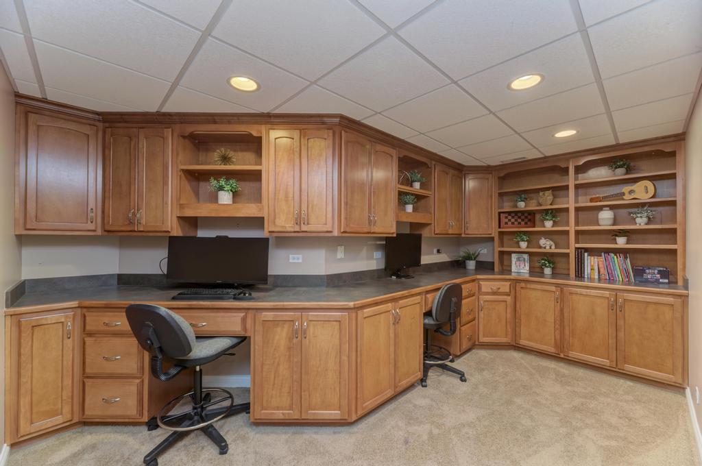 1061 Sean Circle Darien IL 60561