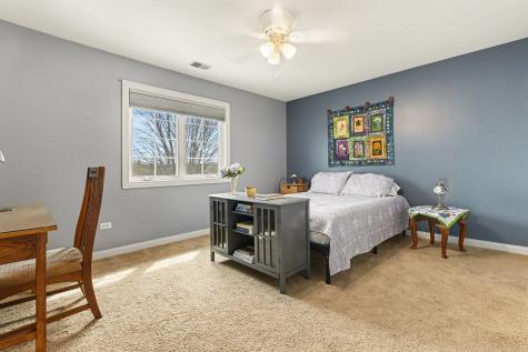 608 Rookery Lane Joliet IL 60431