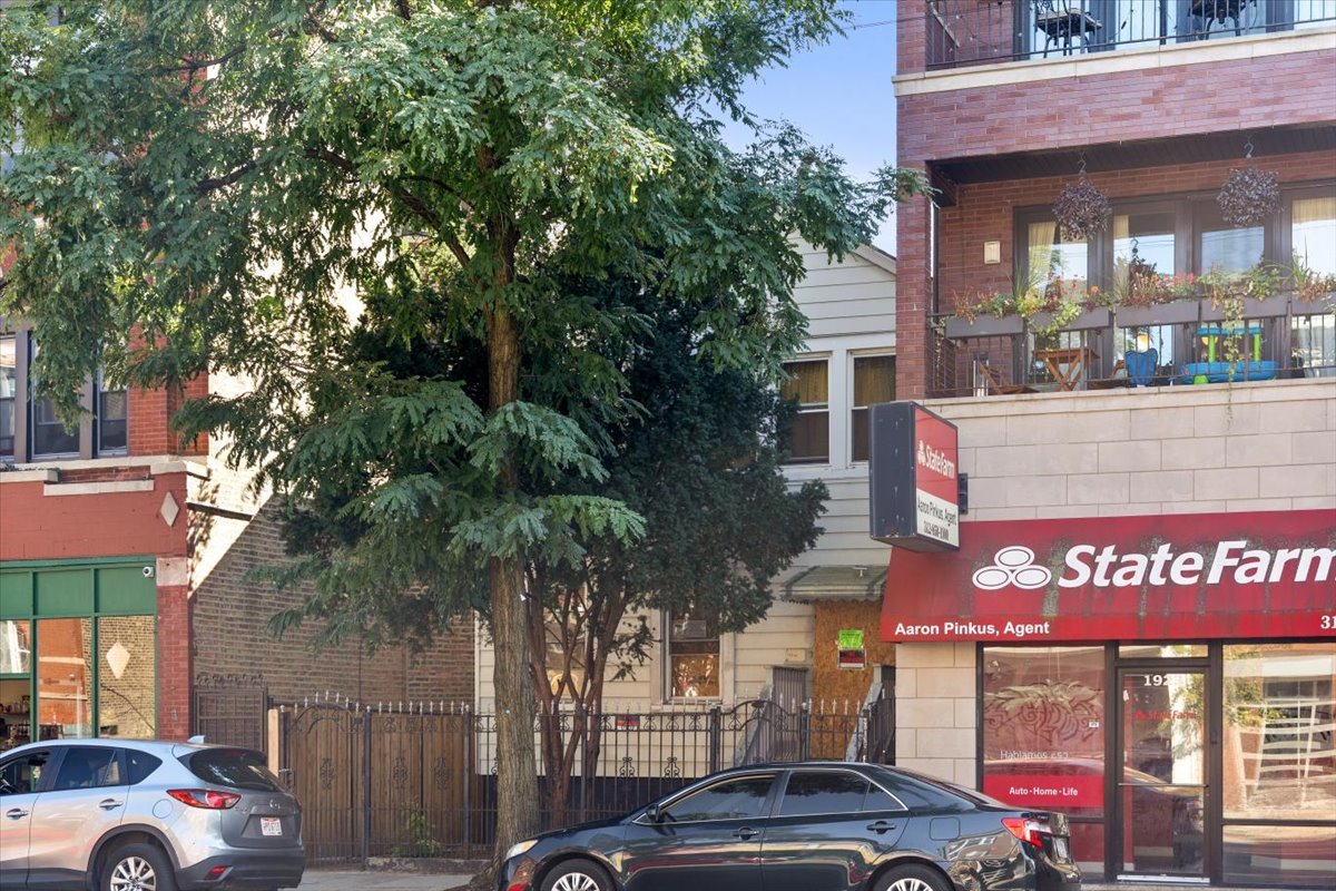 1921 West Chicago Avenue Chicago IL 60622