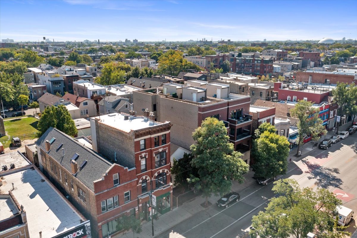 1921 West Chicago Avenue Chicago IL 60622