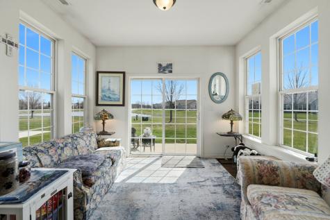 561 Autumn Circle Pingree Grove IL 60140