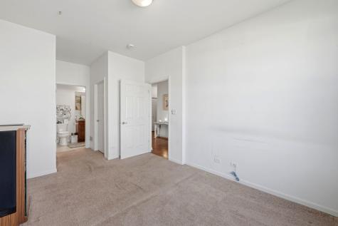 561 Autumn Circle Pingree Grove IL 60140