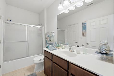 561 Autumn Circle Pingree Grove IL 60140