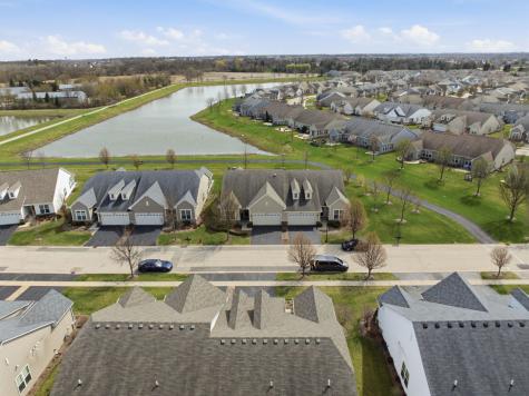 561 Autumn Circle Pingree Grove IL 60140