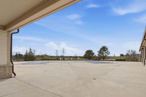 561 Autumn Circle Pingree Grove IL 60140