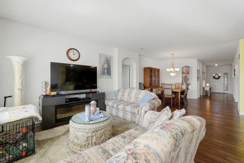 561 Autumn Circle Pingree Grove IL 60140