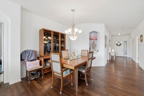 561 Autumn Circle Pingree Grove IL 60140