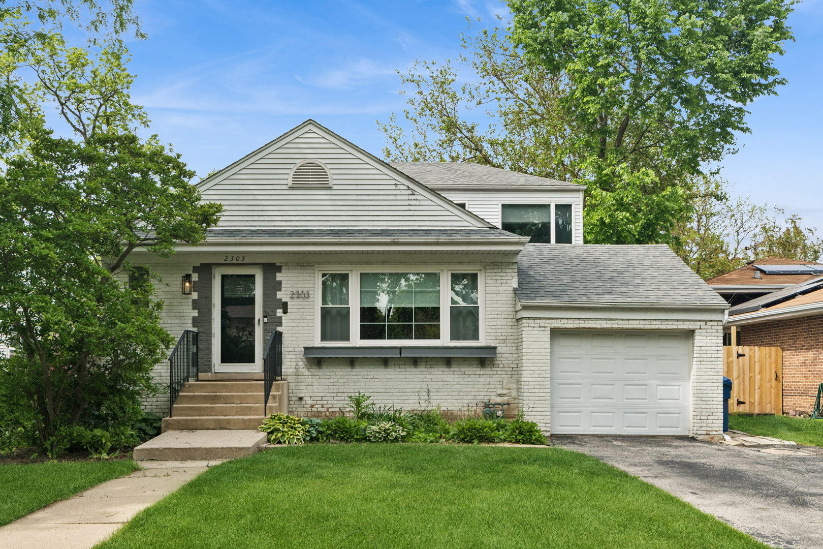 2303 Hutchison Road Flossmoor IL 60422
