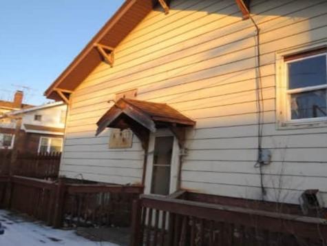 213 157TH Street Calumet City IL 60409