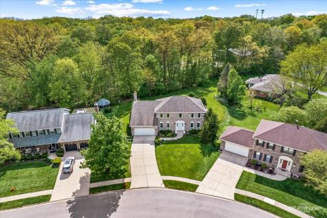 45 Briargate Circle Sugar Grove IL 60554