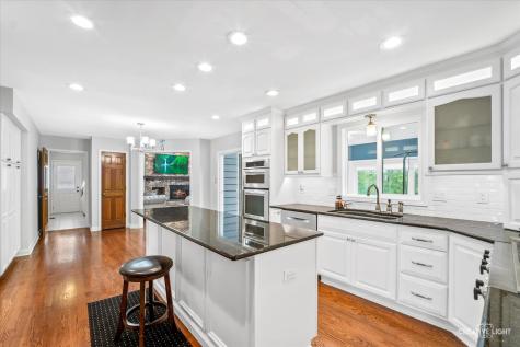 45 Briargate Circle Sugar Grove IL 60554